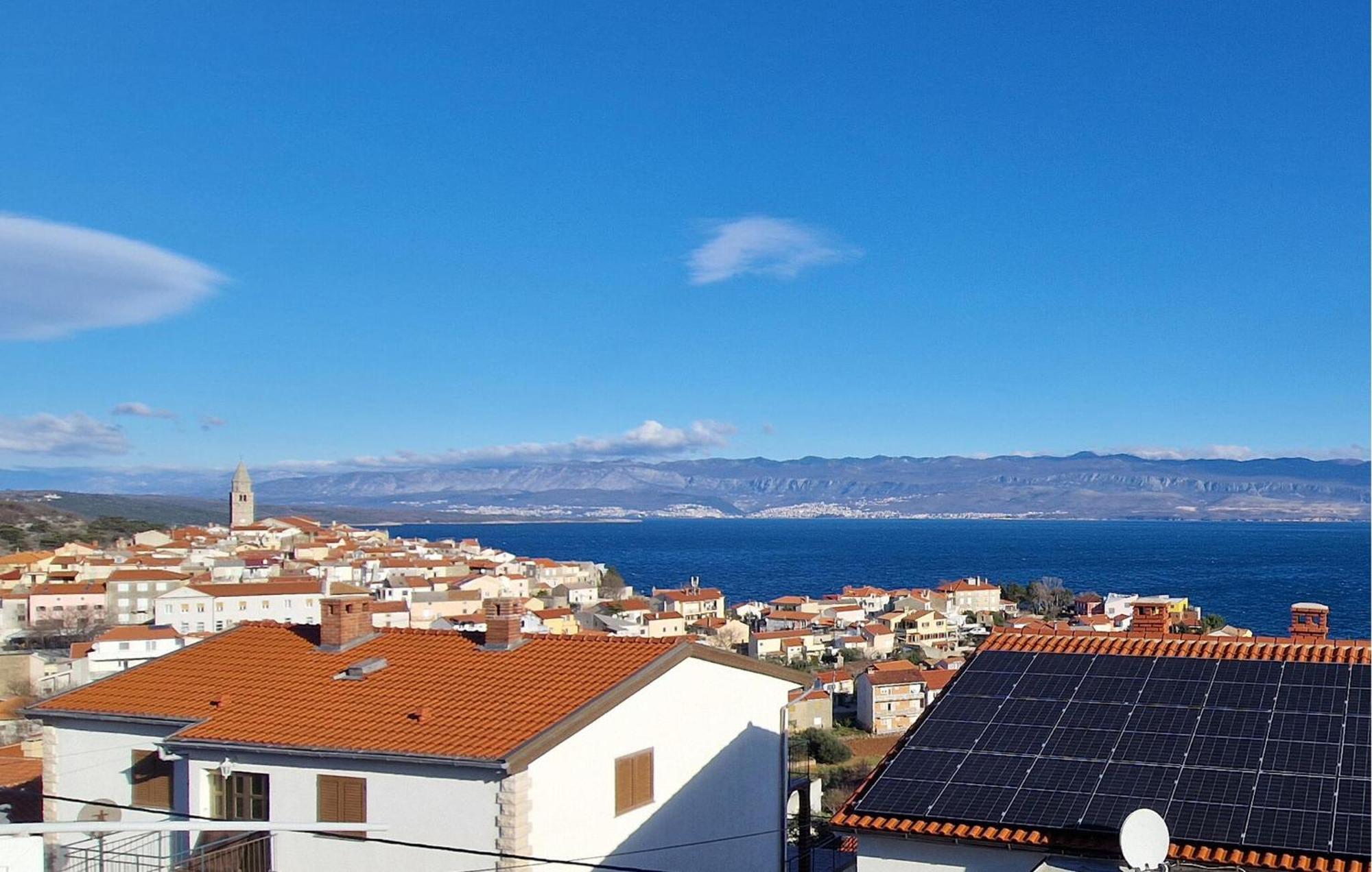 1 Bedroom Beautiful In Appartement
